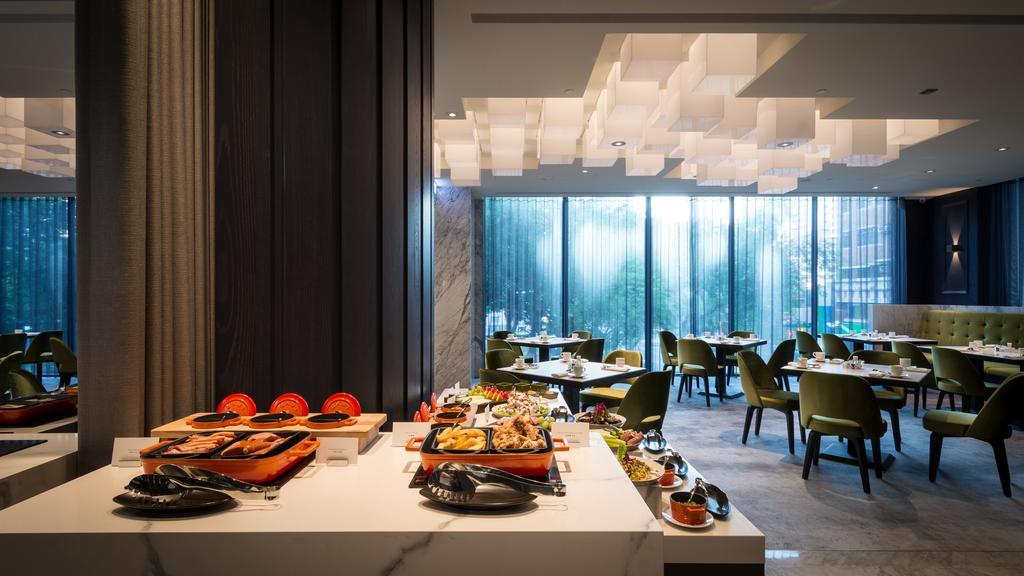 Park Lees Hotel Kaohsiung Eksteriør bilde The restaurant